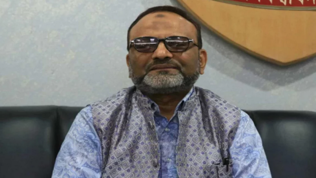 পদত্যাগ করলেন ঢাবি ভিসি অধ্যাপক নিয়াজ আহমদ খান