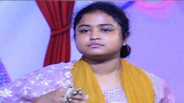 বাউল সুরে বেঁচে থাকা এক অনুভবের নাম দিনা মন্ডল